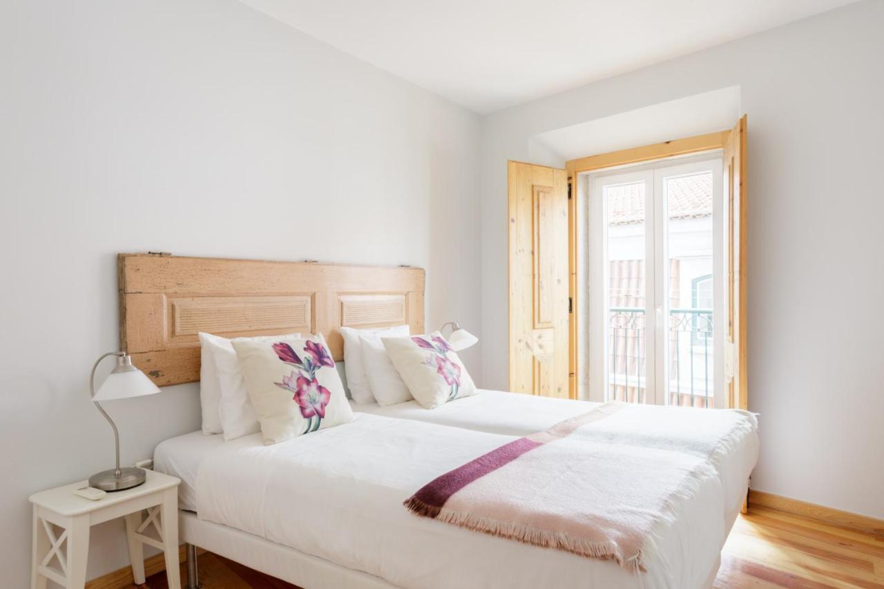 Amazing Rooftop Terrace With River And Historic City View 4 Bedrooms 4 Bathrooms Ac 19Th Century Building Chiado Lisabona Exterior foto