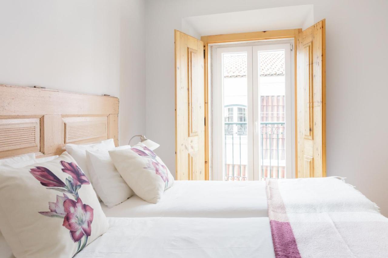 Amazing Rooftop Terrace With River And Historic City View 4 Bedrooms 4 Bathrooms Ac 19Th Century Building Chiado Lisabona Exterior foto