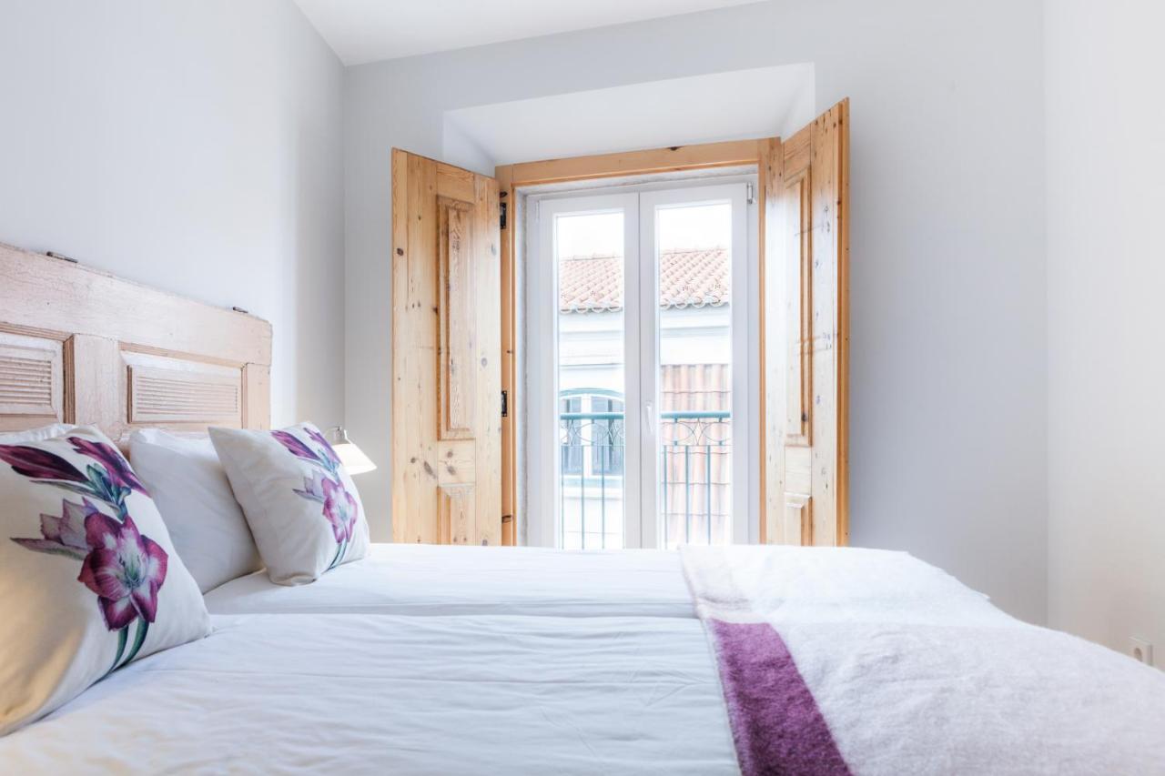 Amazing Rooftop Terrace With River And Historic City View 4 Bedrooms 4 Bathrooms Ac 19Th Century Building Chiado Lisabona Exterior foto