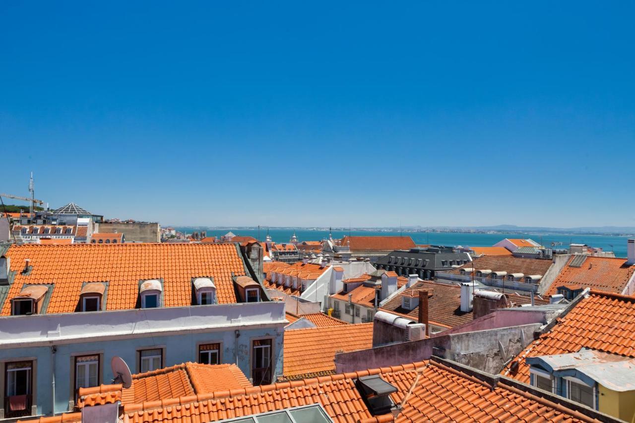 Amazing Rooftop Terrace With River And Historic City View 4 Bedrooms 4 Bathrooms Ac 19Th Century Building Chiado Lisabona Exterior foto